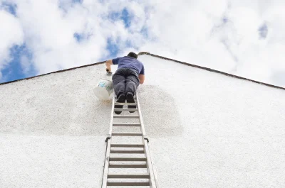 Peinture extérieure à Saint-Pons — façades et ravalement